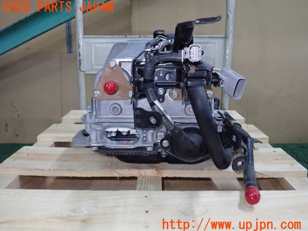 3UPJ=9236270525]MIRAI(ミライ)(JPD10)純正 G9A10-62011 FCコンバーター 中古_4