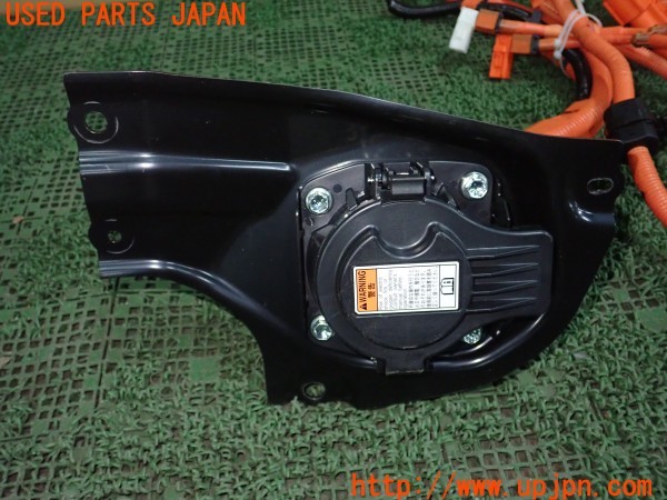 3UPJ=9236270583]MIRAI(ミライ)(JPD10)純正 82670-62010 ジャンクションブロック 中古_3