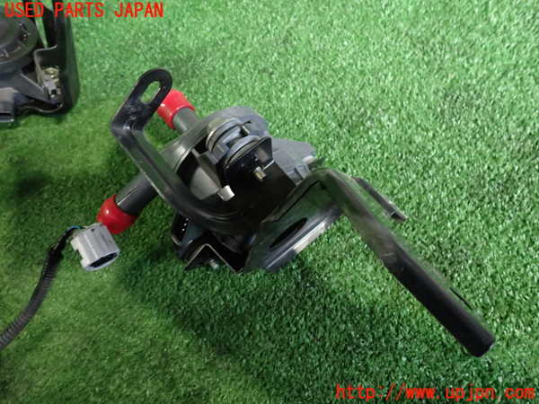 2UPJ-9236272110]MIRAI(ミライ)(JPD10)ウォーターポンプ 中古_3