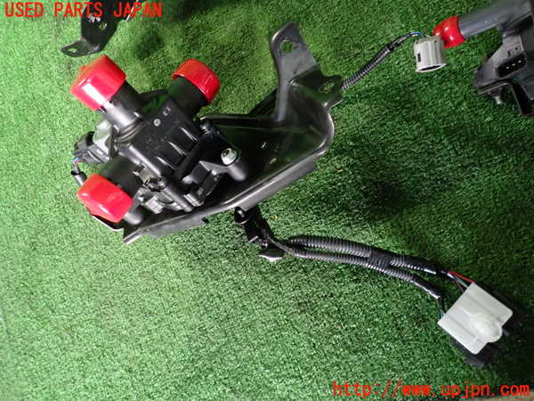 2UPJ-9236272110]MIRAI(ミライ)(JPD10)ウォーターポンプ 中古_5
