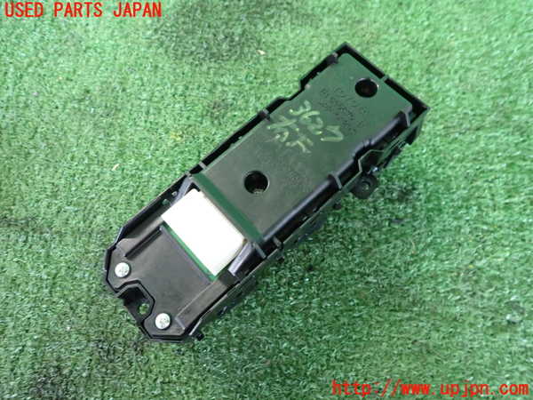 2UPJ-9236276240]MIRAI(ミライ)(JPD10)右前パワーウィンドウスイッチ 中古_2