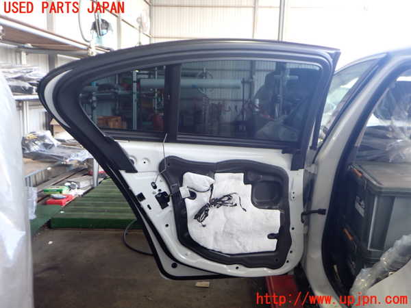 2UPJ-9236281320]BMW アクティブハイブリッド5(AH5)(FZ35)左後ドア (43R-00049) 中古 (F10)_5