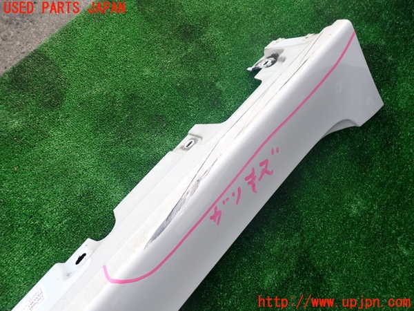 2UPJ-9236281390]BMW アクティブハイブリッド5(AH5)(FZ35)右サイドステップ 中古 (F10)_2