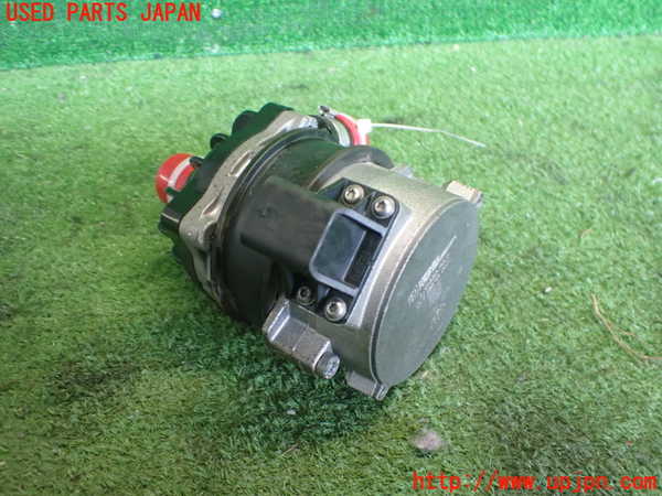 2UPJ-9236282110]BMW アクティブハイブリッド5(AH5)(FZ35)ウォーターポンプ 中古 (F10)_3