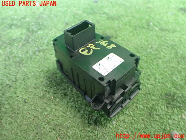 2UPJ-9236286307]BMW アクティブハイブリッド5(AH5)(FZ35)スイッチ2 (パーキング) 中古 (F10)_2