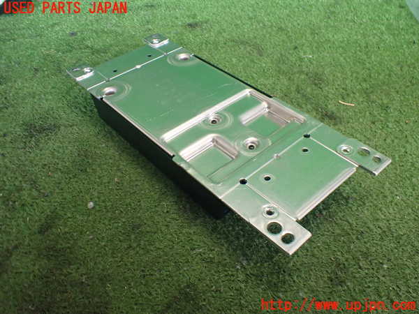 2UPJ-9236286146]BMW アクティブハイブリッド5(AH5)(FZ35)コンピューター1 中古 (F10)_2