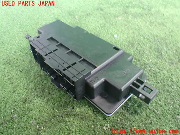 2UPJ-9236286154]BMW アクティブハイブリッド5(AH5)(FZ35)コンピューター9 中古 (F10)_2