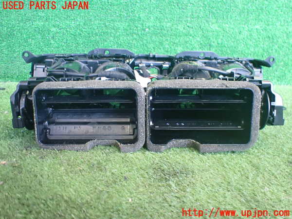 2UPJ-9236287526]BMW アクティブハイブリッド5(AH5)(FZ35)エアコン吹き出し口1 (真中) 中古 (F10)_2