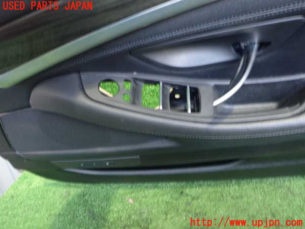 2UPJ-9236281234]BMW アクティブハイブリッド5(AH5)(FZ35)右前ドア内張り 中古 (F10)_2