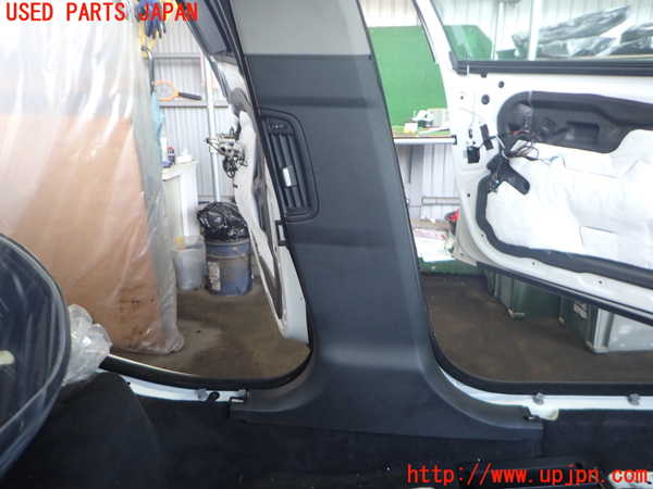 2UPJ-9236287670]BMW アクティブハイブリッド5(AH5)(FZ35)左センターピラートリム 中古 (F10)_3