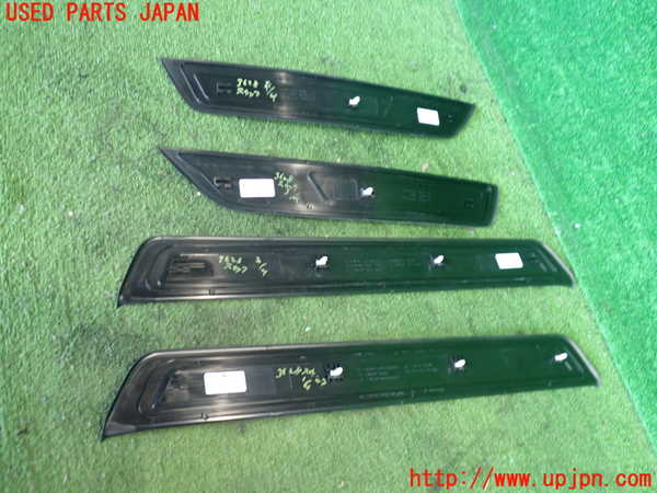 2UPJ-9236287740]BMW アクティブハイブリッド5(AH5)(FZ35)スカッフプレート 中古 (F10)_2