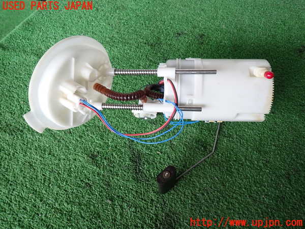 2UPJ-9236292510]BMW X4(XW20)(F26)燃料ポンプ 中古_2