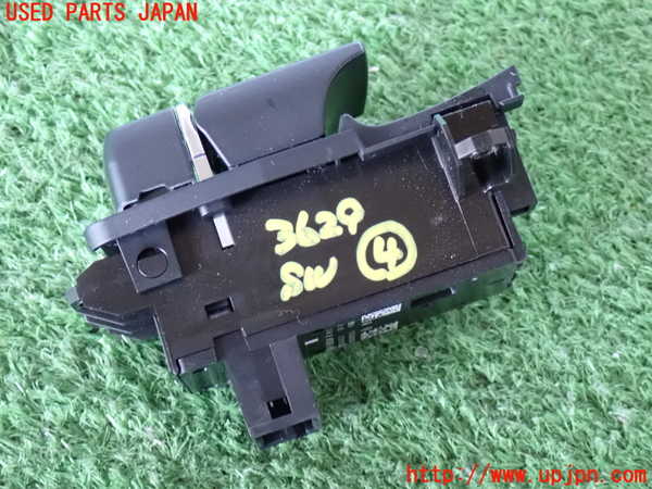 2UPJ-9236296309]BMW X4(XW20)(F26)スイッチ4 (電動パーキングブレーキ、AUTO H) 中古_2