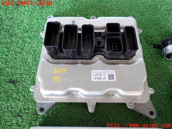 2UPJ-9236296110]BMW X4(XW20)(F26)エンジンコンピューター DME 中古_2