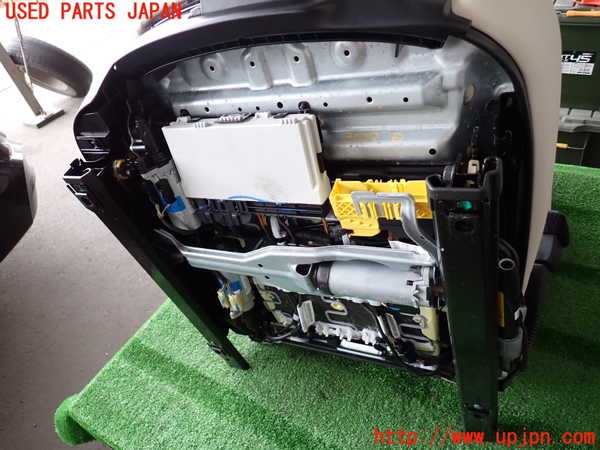 2UPJ-9236297035]BMW X4(XW20)(F26)運転席シート 中古_5