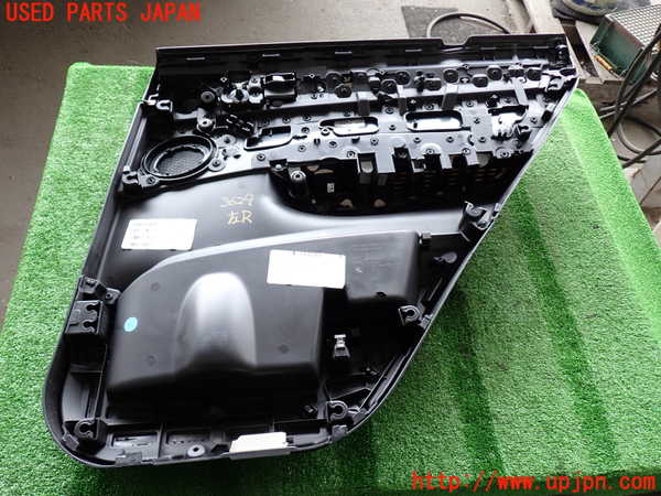 2UPJ-9236291324]BMW X4(XW20)(F26)左後ドア内張り 中古_5