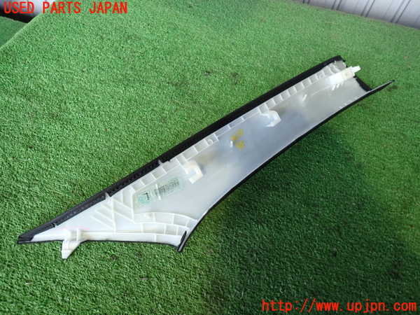 2UPJ-9236297660]BMW X4(XW20)(F26)左フロントピラートリム 中古_5