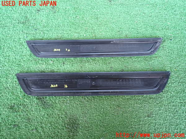 2UPJ-9236297740]BMW X4(XW20)(F26)スカッフプレート 中古_2