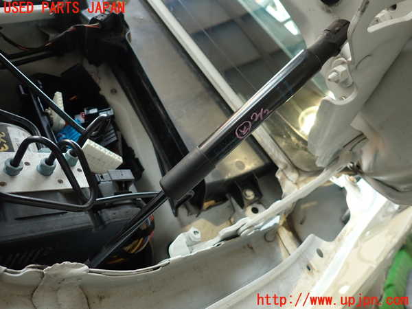 2UPJ-9236301068]BMW アクティブハイブリッド3(AH3)(3F30)ボンネットダンパー 中古 (F30)_2