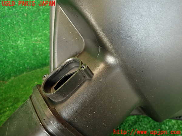 2UPJ-9236302560]BMW アクティブハイブリッド3(AH3)(3F30)エアクリーナーボックス 中古 (F30)_2