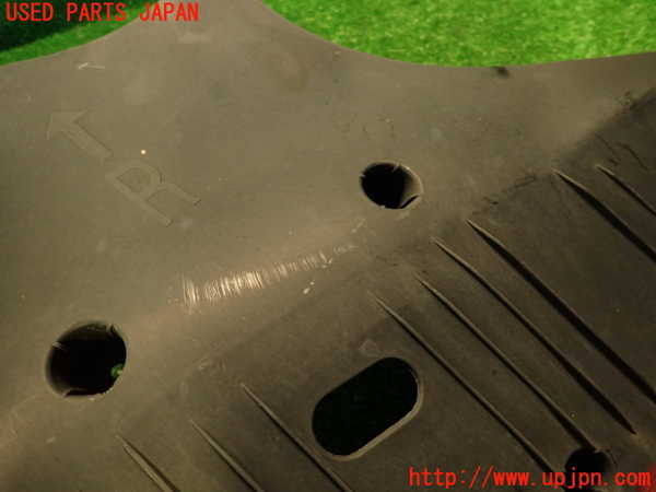 2UPJ-9236301722]BMW アクティブハイブリッド3(AH3)(3F30)アンダーカバー2 中古 (F30)_2