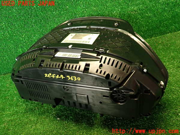 2UPJ-9236306170]BMW アクティブハイブリッド3(AH3)(3F30)スピードメーター 中古 (F30)_2