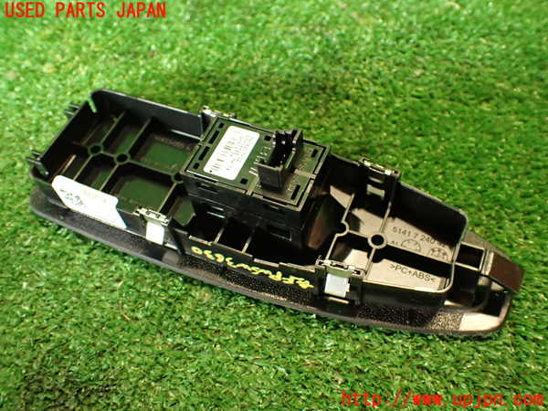 2UPJ-9236306245]BMW アクティブハイブリッド3(AH3)(3F30)左前パワーウィンドウスイッチ 中古 (F30)_3