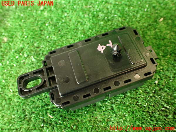 2UPJ-9236306150]BMW アクティブハイブリッド3(AH3)(3F30)コンピューター5 中古 (F30)_2