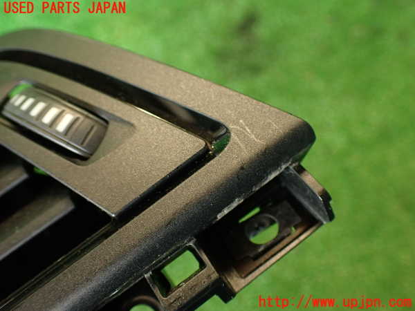2UPJ-9236307526]BMW アクティブハイブリッド3(AH3)(3F30)エアコン吹き出し口1 (左) 中古 (F30)_3