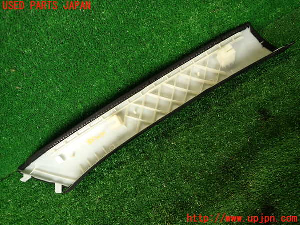 2UPJ-9236307660]BMW アクティブハイブリッド3(AH3)(3F30)左フロントピラートリム 中古 (F30)_3