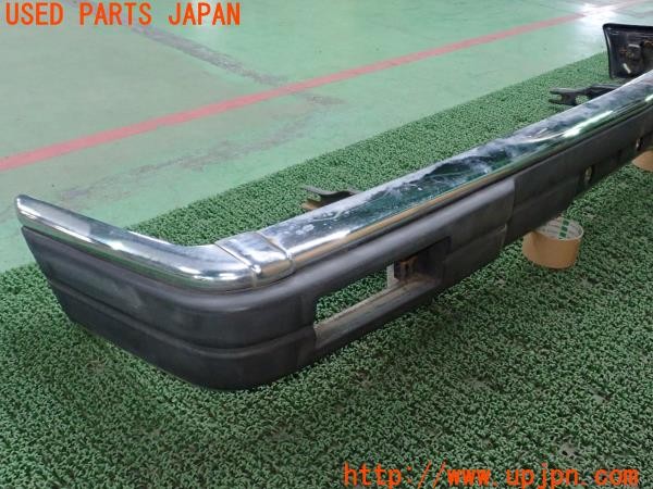 3UPJ=9236310048]セドリック ワゴン GL(WUY30)純正 フロントバンパー メッキ 中古_3