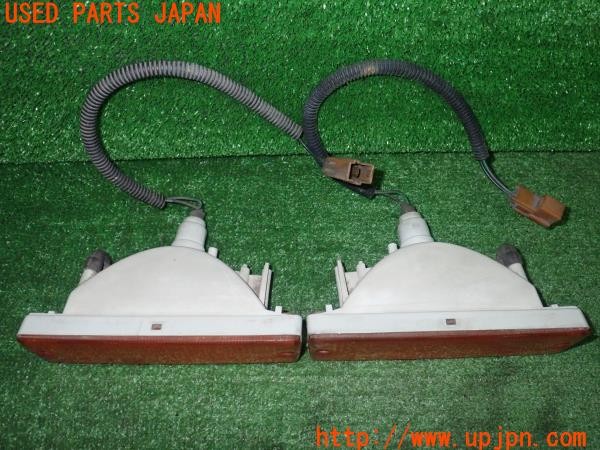 3UPJ=9236310514]セドリック ワゴン GL(WUY30)純正 IKI3157 IKI3195 ウィンカー 左右 中古_2
