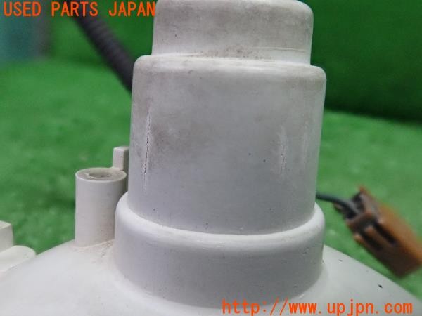 3UPJ=9236310514]セドリック ワゴン GL(WUY30)純正 IKI3157 IKI3195 ウィンカー 左右 中古_4