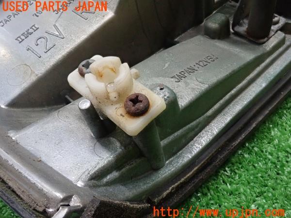 3UPJ=9236310523]セドリック ワゴン GL(WUY30)純正 右コーナーランプ 中古_4