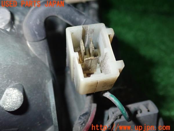3UPJ=9236310579]セドリック ワゴン GL(WUY30)純正 左コーナーランプ 中古_3
