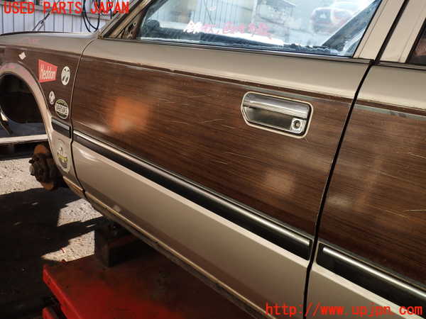 2UPJ-9236311260]セドリック ワゴン(WUY30)左前ドア 中古(43R-00034 M274)_2