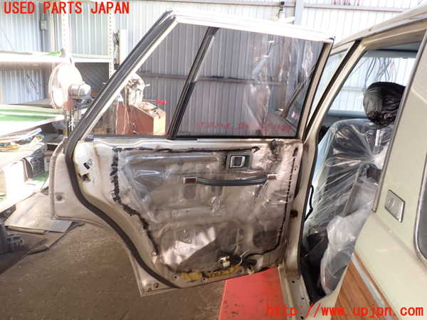 2UPJ-9236311320]セドリック ワゴン(WUY30)左後ドア 中古(43R-00033 M273)_4