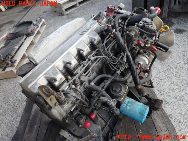 2UPJ-9236312010]セドリック ワゴン(WUY30)エンジン RD28 中古_2