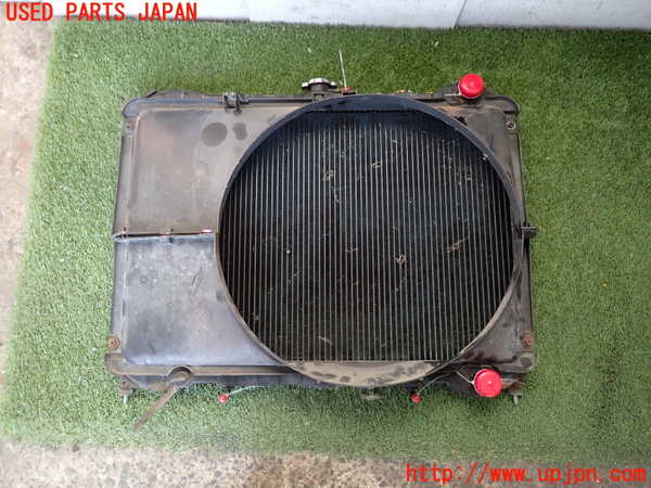 2UPJ-9236312321]セドリック ワゴン(WUY30)ラジエーター1 中古_2