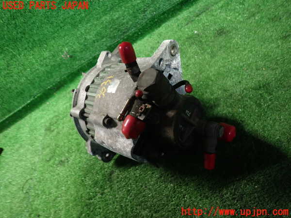 2UPJ-9236316015]セドリック ワゴン(WUY30)オルタネーター(ダイナモ) 中古_2