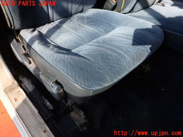 2UPJ-9236317035]セドリック ワゴン(WUY30)運転席シート 中古_3
