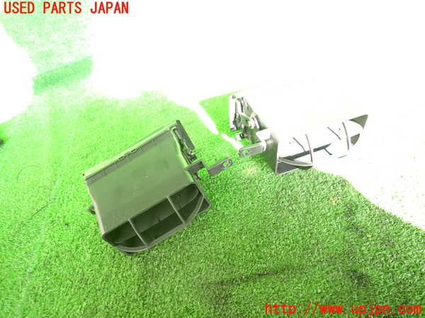 2UPJ-9236317526]セドリック ワゴン(WUY30)エアコン吹き出し口1 (真中) 中古_2