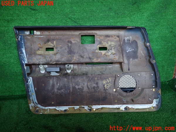 2UPJ-9236311234]セドリック ワゴン(WUY30)右前ドア内張り (ジャンク品) 中古_4