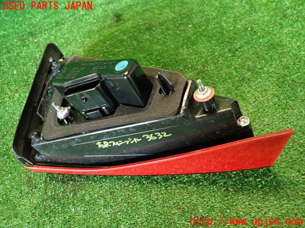 2UPJ-9236321550]アルファロメオ・ジュリア(95220)右リアフィニッシャー 中古_3