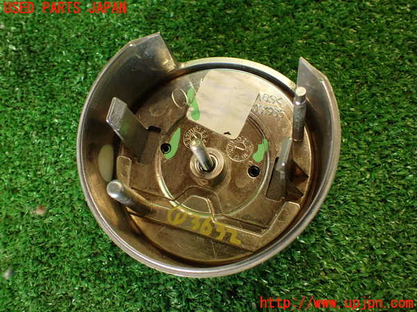 2UPJ-9236321631]アルファロメオ・ジュリア(95220)エンブレム1 中古_4