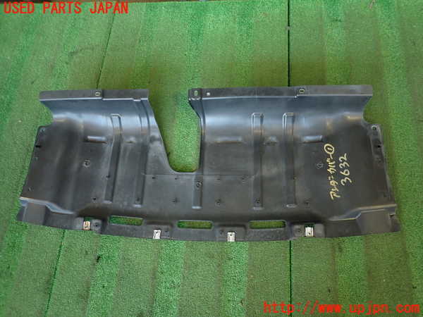 2UPJ-9236321721]アルファロメオ・ジュリア(95220)アンダーカバー1 中古_3