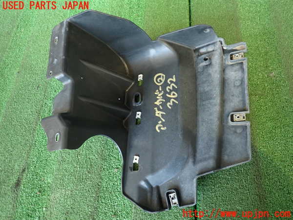 2UPJ-9236321722]アルファロメオ・ジュリア(95220)アンダーカバー2 中古_3