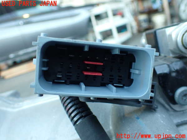 2UPJ-9236323010]アルファロメオ・ジュリア(95220)ミッション AT 55273835 中古_3