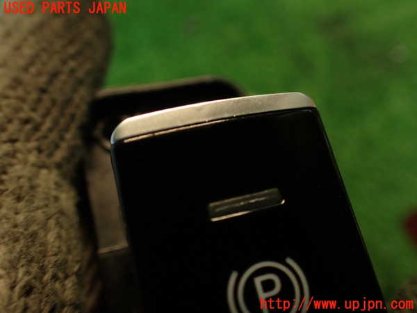 2UPJ-9236326308]アルファロメオ・ジュリア(95220)スイッチ3 (パーキング) 中古_2