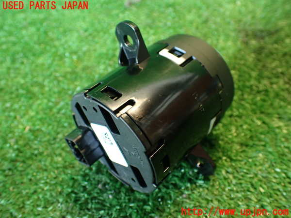 2UPJ-9236326310]アルファロメオ・ジュリア(95220)スイッチ5 中古_3